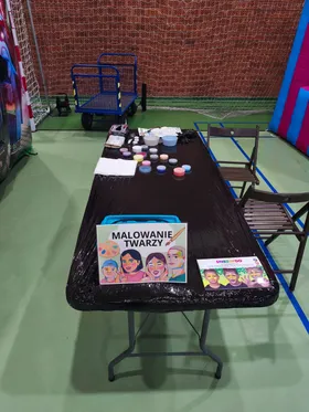 Malowanie twarzy