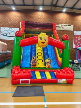 Dmuchana zjeżdżalnia Klocki LEGO